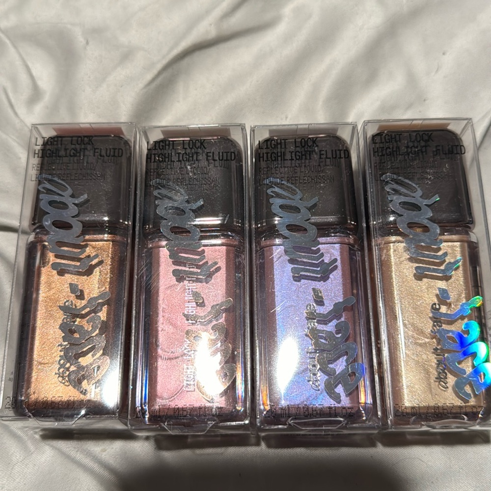 Selling as a set about face light lock highlight fluid